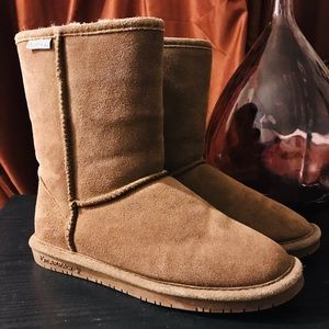SOLD BearPaw ankle boots
